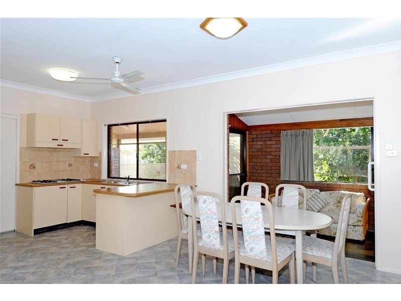 1/8 Murson Crescent, North Haven NSW 2443