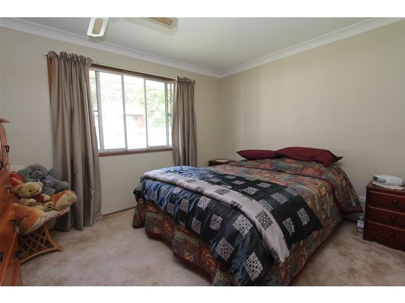 8 Kew Road, Laurieton NSW 2443