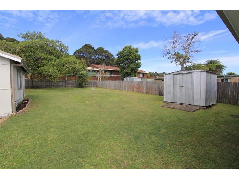8 Kew Road, Laurieton NSW 2443