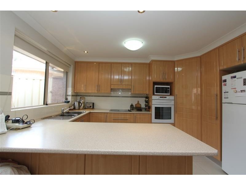 5/4 Reliance Crescent, Laurieton NSW 2443