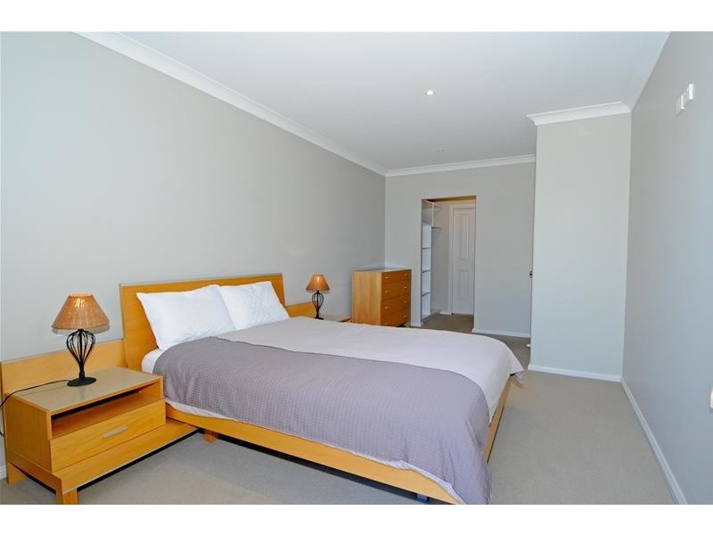 1/621 Ocean Drive, North Haven NSW 2443