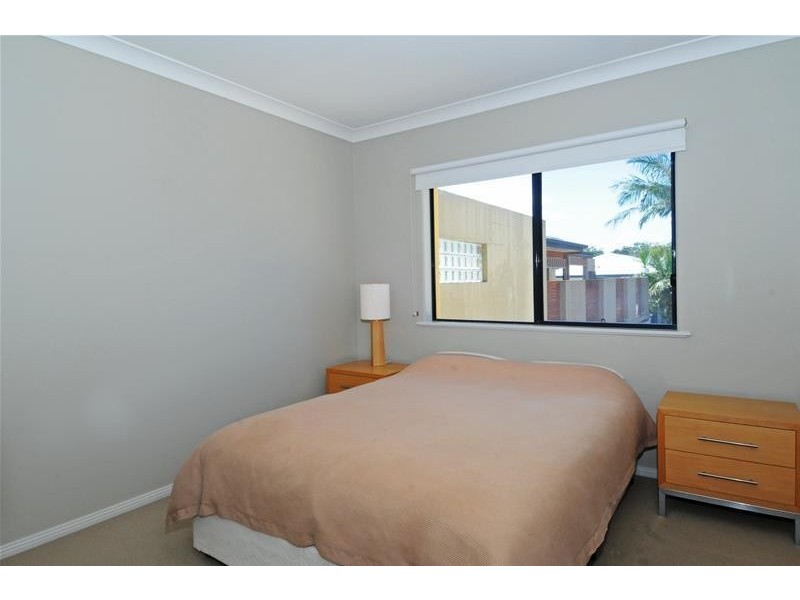 1/621 Ocean Drive, North Haven NSW 2443