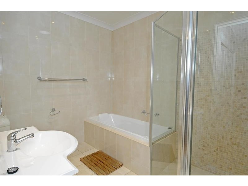 1/621 Ocean Drive, North Haven NSW 2443