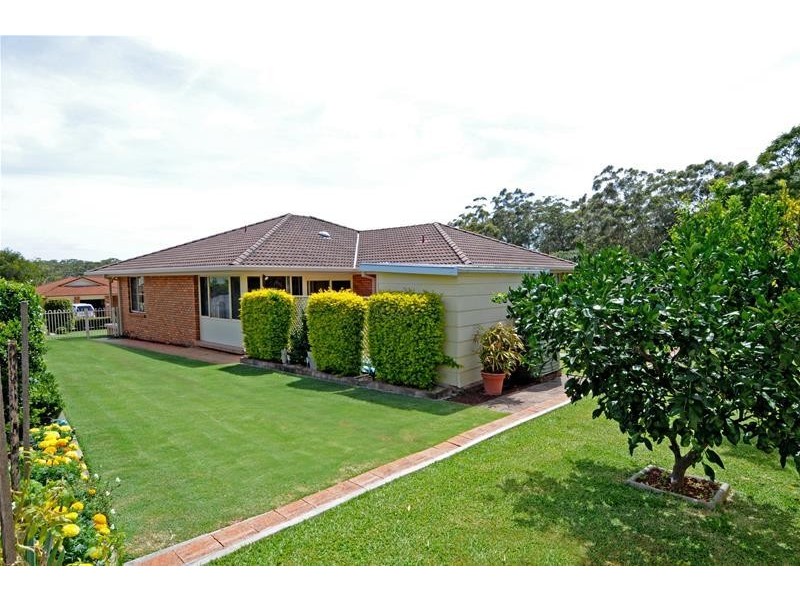 5 Bass Avenue, Laurieton NSW 2443