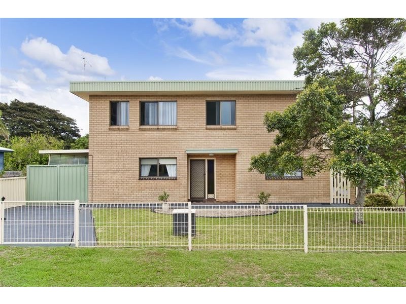 93 The Parade, North Haven NSW 2443