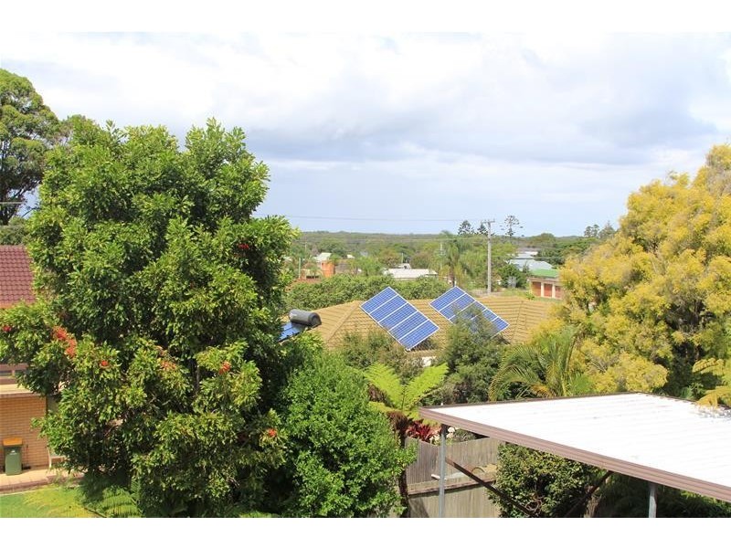 25 Peach Grove, Laurieton NSW 2443