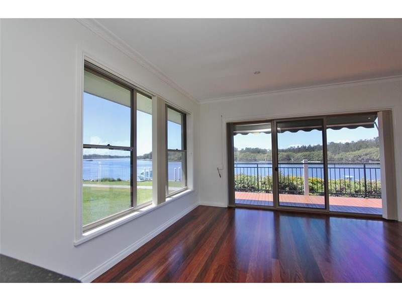 1/1 Wharf Street, Laurieton NSW 2443