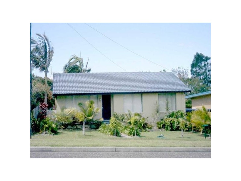 Ocean Drive, Lake Cathie NSW 2445