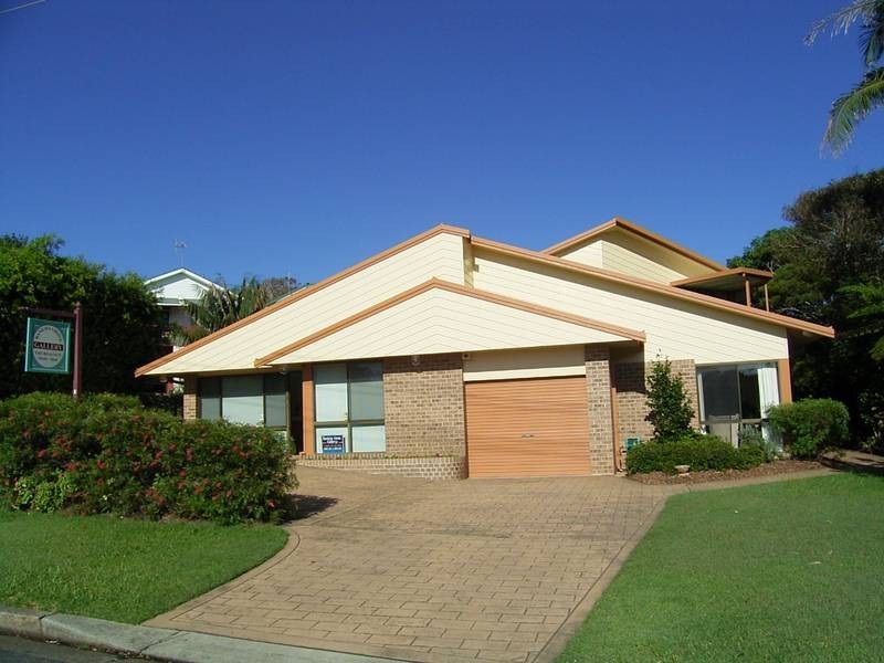 3 Orana Drive, Lake Cathie NSW 2445