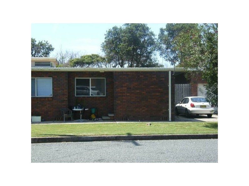 2/84-86 Chepana Street, Lake Cathie NSW 2445