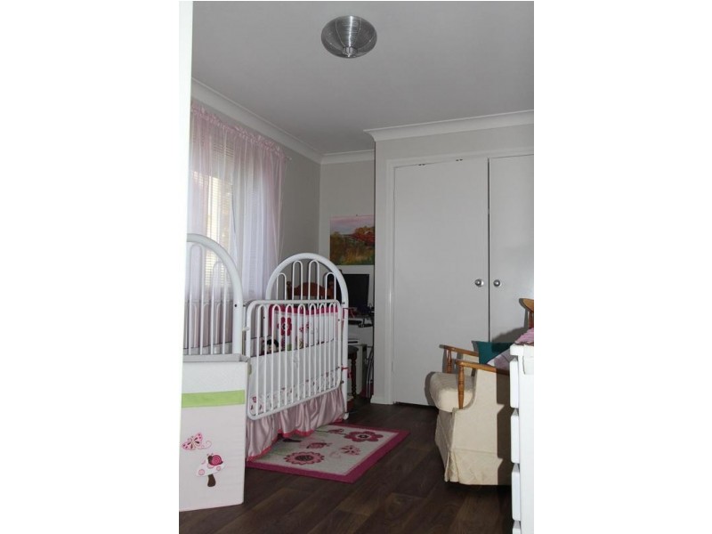 40 Scarborough Way, Dunbogan NSW 2443