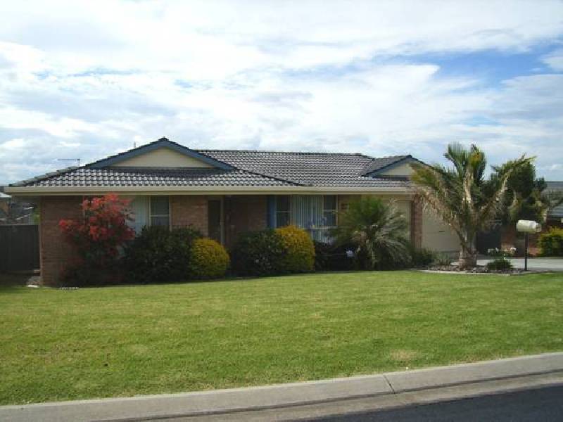 9 Bounty Avenue, Lake Cathie NSW 2445