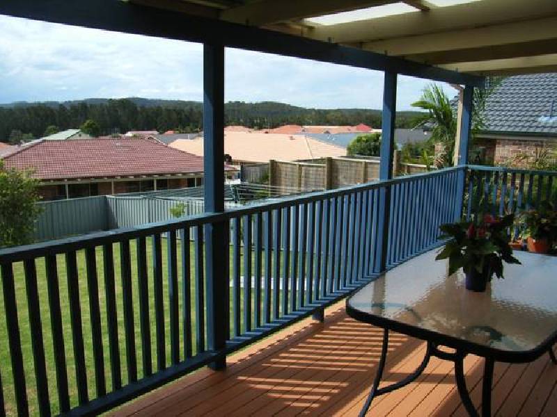 9 Bounty Avenue, Lake Cathie NSW 2445