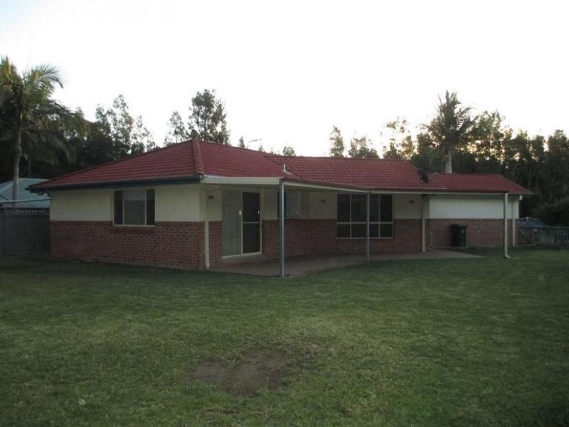 92 Fiona Crescent, Lake Cathie NSW 2445