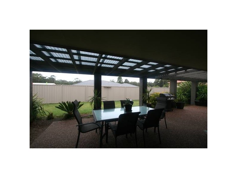 6 Hungerford Place, Bonny Hills NSW 2445