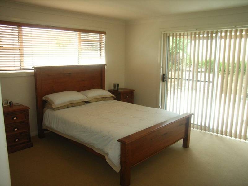 4 Resolution Place, Lake Cathie NSW 2445