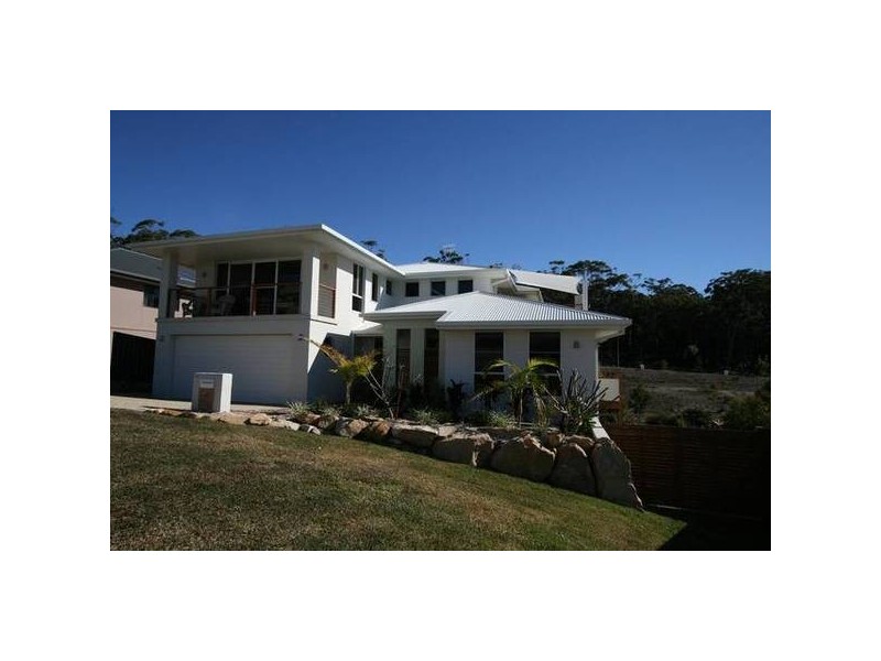 6 Mahala Close, Bonny Hills NSW 2445