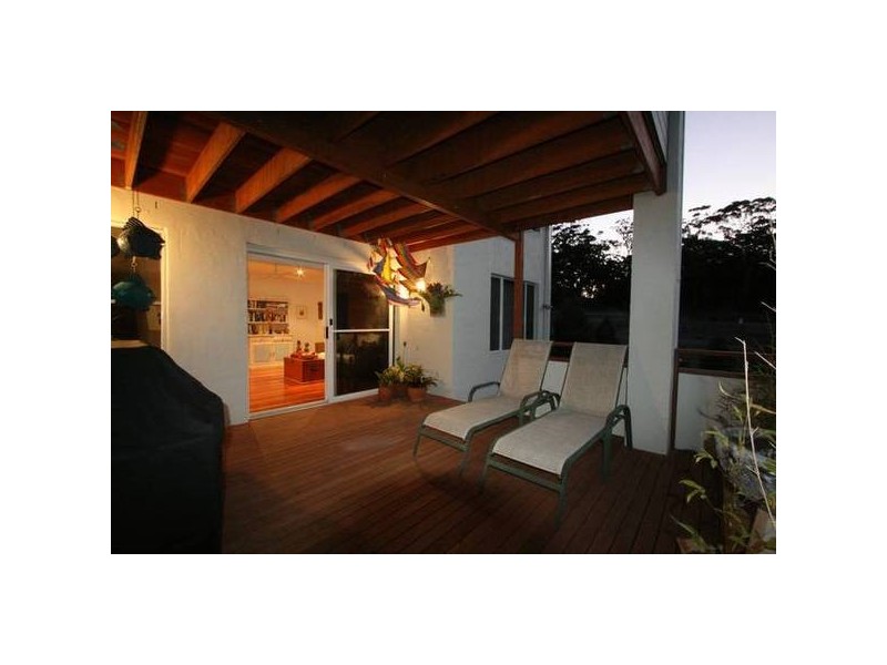 6 Mahala Close, Bonny Hills NSW 2445