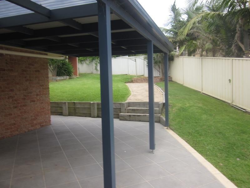6 Dampier Court, Lake Cathie NSW 2445