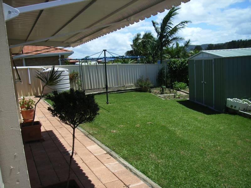 6 Solander Place, Lake Cathie NSW 2445