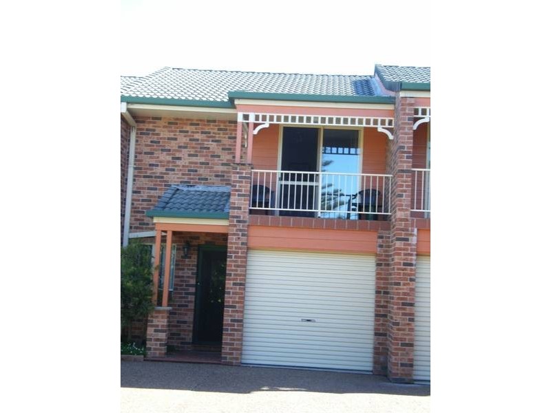 3/8 Bundella Way, Lake Cathie NSW 2445