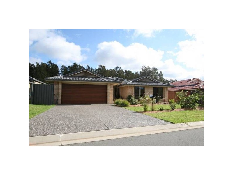 6 Eagle Place, Lake Cathie NSW 2445