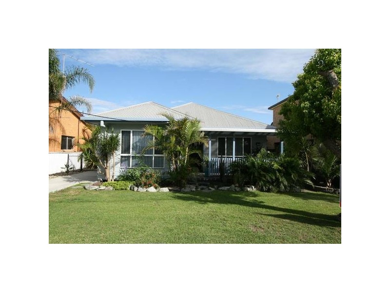 567 Ocean Drive, North Haven NSW 2443
