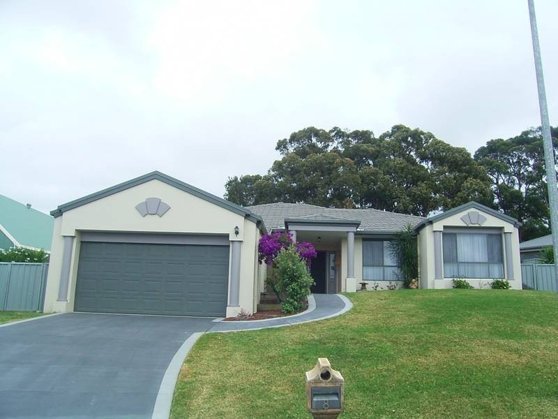 8 Woods Place, Bonny Hills NSW 2445