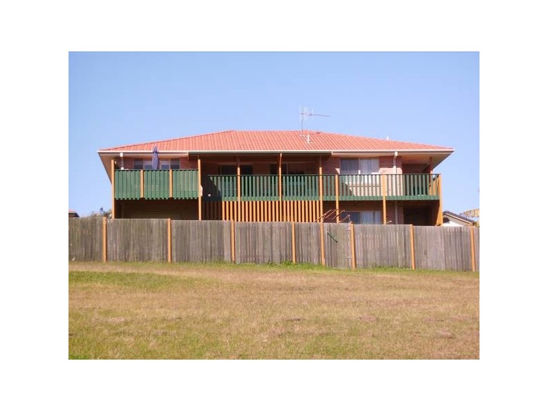 19 Dampier Court, Lake Cathie NSW 2445