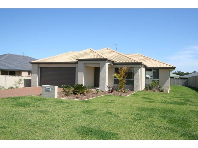 13 St Vincents Way, Bonny Hills NSW 2445