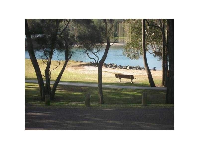 1/22 Aqua Crescent, Lake Cathie NSW 2445