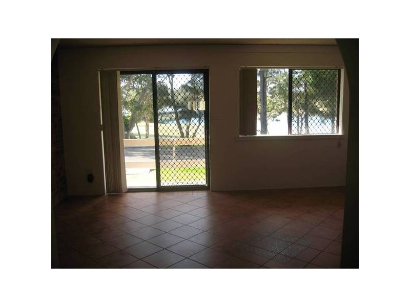 1/22 Aqua Crescent, Lake Cathie NSW 2445