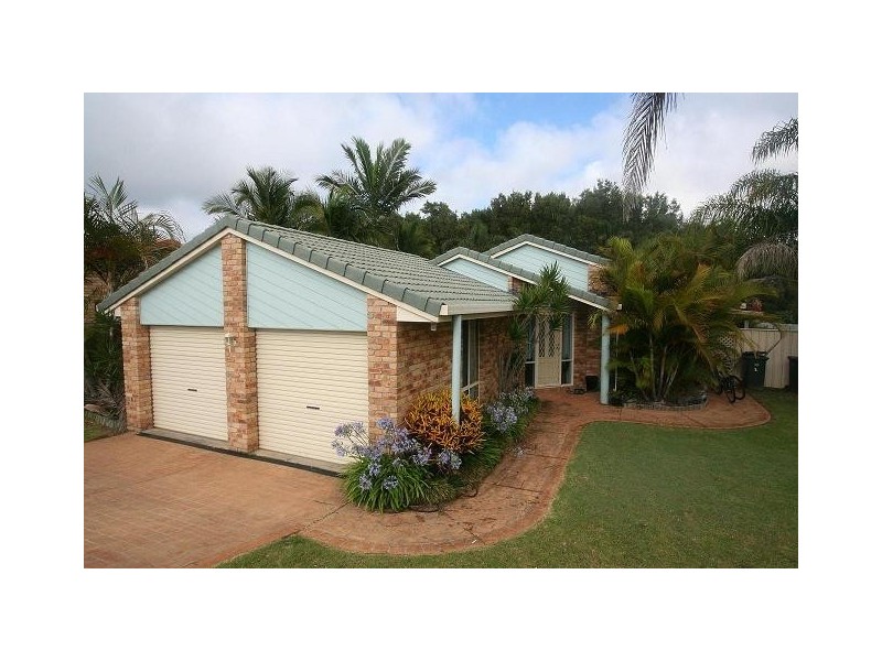 93 Fiona Crescent, Lake Cathie NSW 2445