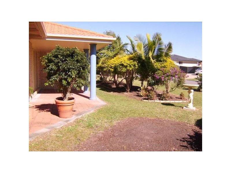 1 RESOLUTION PLACE, Lake Cathie NSW 2445