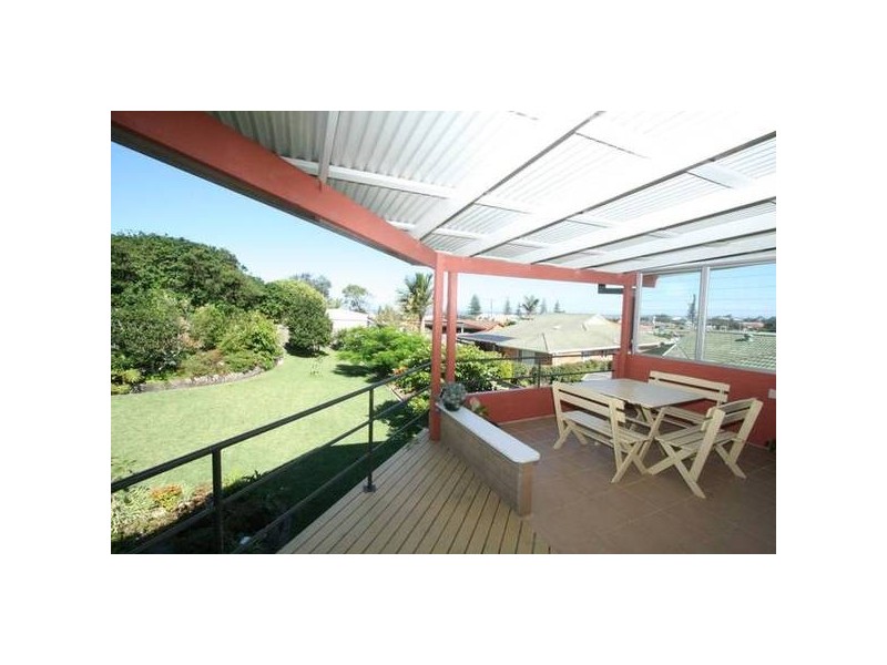 2 Monica Place, Lake Cathie NSW 2445