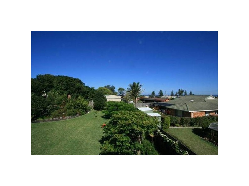 2 Monica Place, Lake Cathie NSW 2445