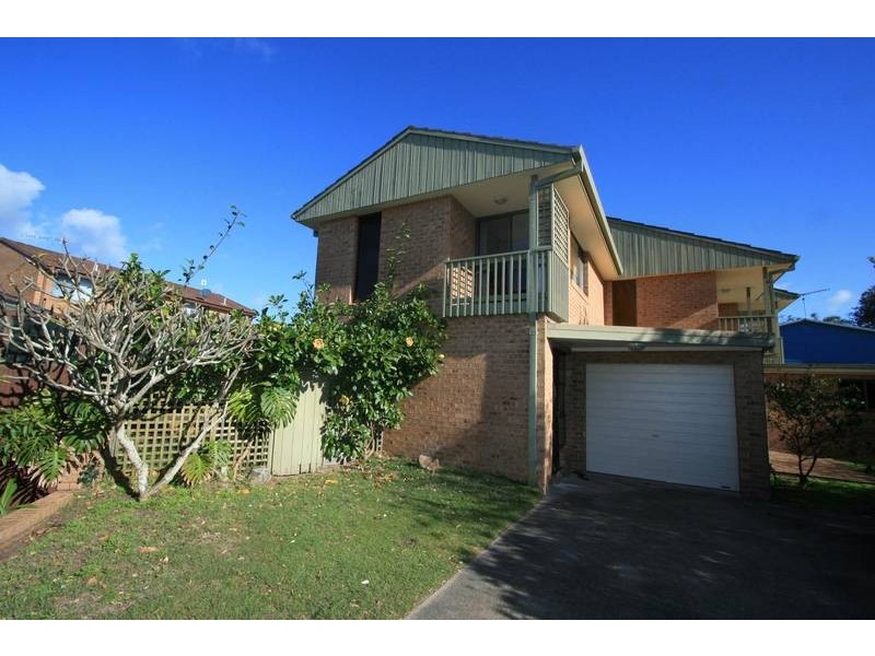 3/2 Hope Close, Dunbogan NSW 2443