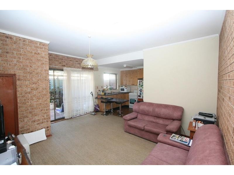 3/2 Hope Close, Dunbogan NSW 2443