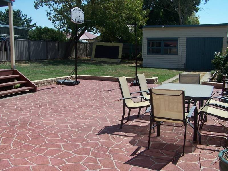 17 Park Street, Seymour VIC 3660