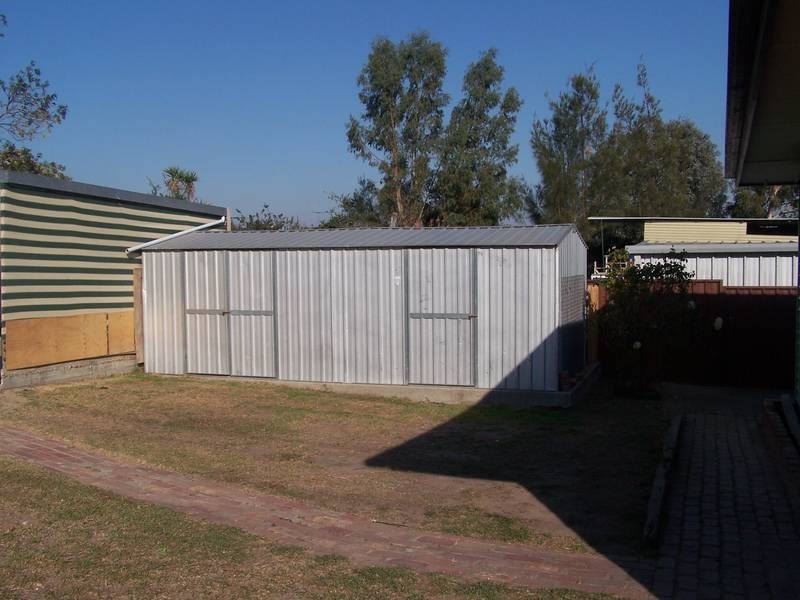 17 Heywood Crescent, Seymour VIC 3660