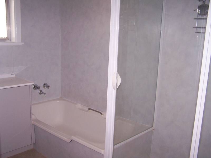 39 Loco Street, Seymour VIC 3660