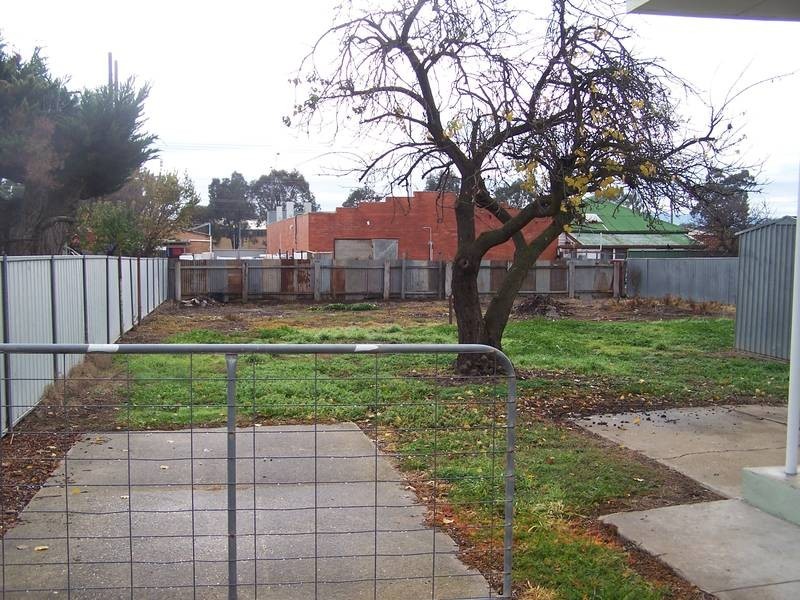 39 Loco Street, Seymour VIC 3660