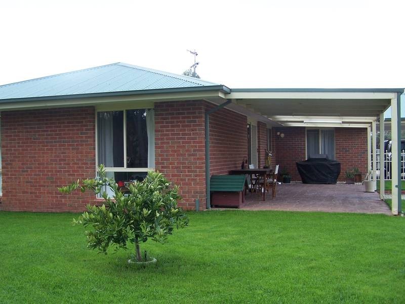 11 Mutton Street, Avenel VIC 3664