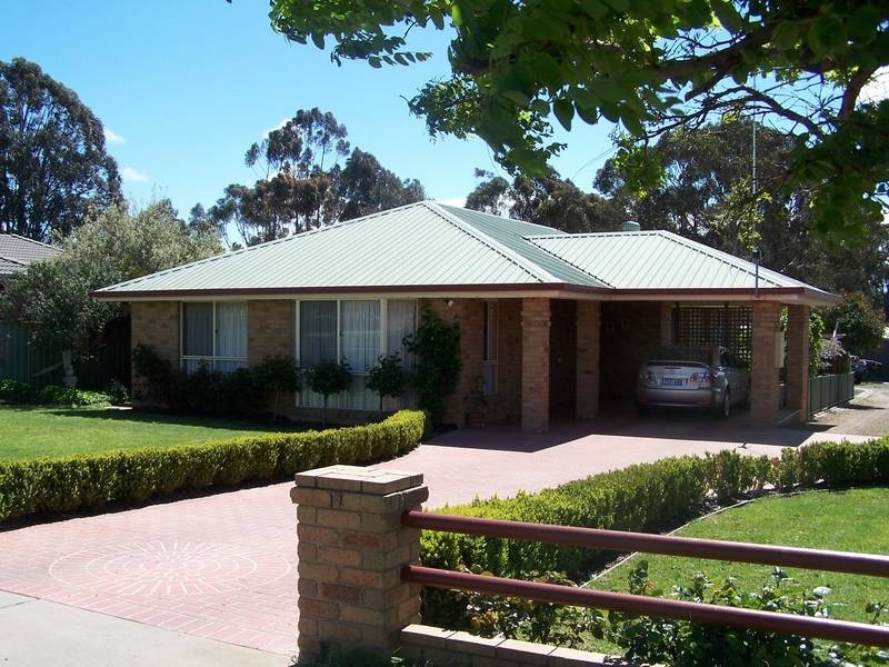 121 Tarcombe Road, Seymour VIC 3660