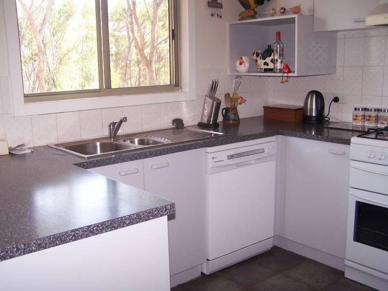 55 Speed Road, Seymour VIC 3660