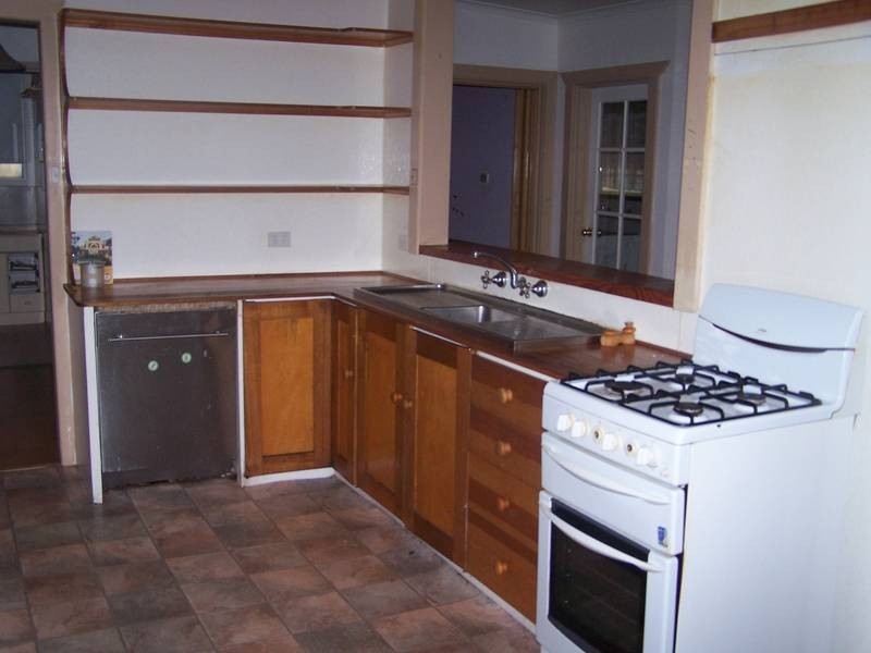 Sinclair Crescent, Seymour VIC 3660