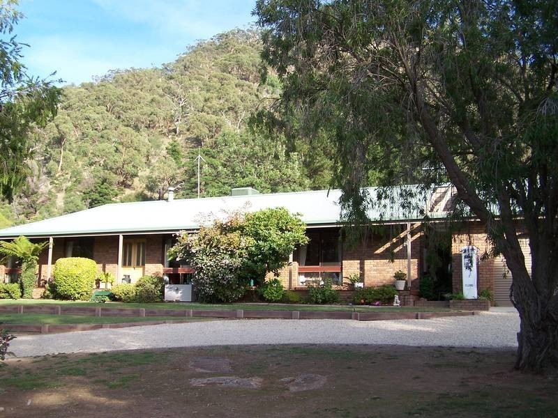 8327 Goulburn Valley Highway, Trawool VIC 3660