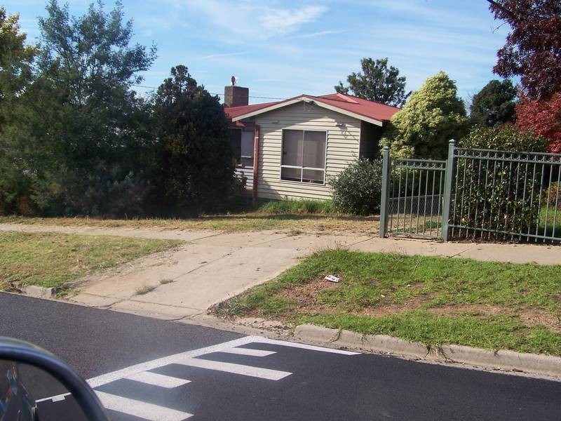 7 Chisholm Cresent, Seymour VIC 3660