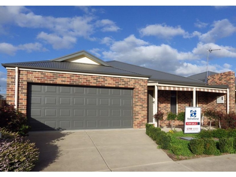 18 Collas Street, Seymour VIC 3660