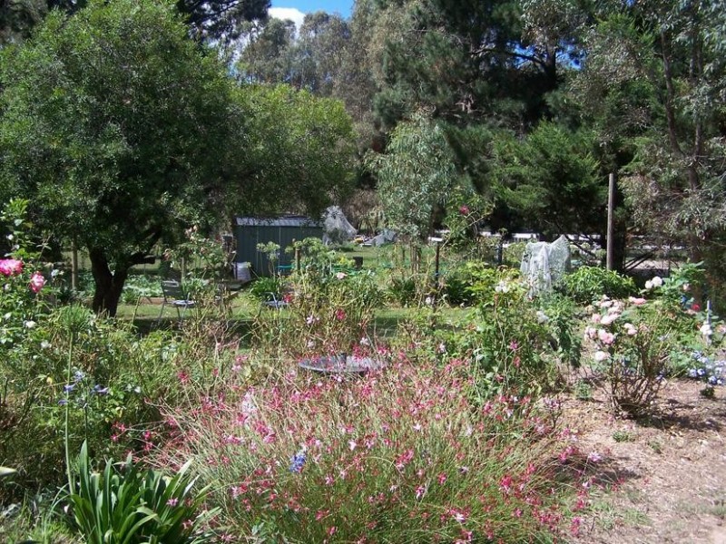 68 Highlands Road, Seymour VIC 3660